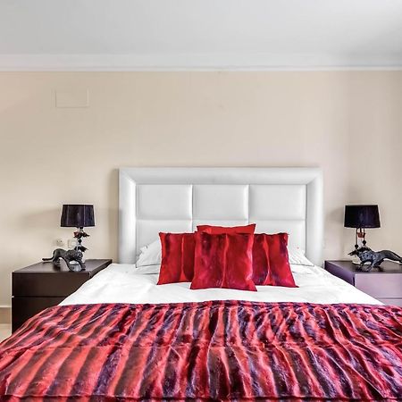 Yolo Spaces - Sotogrande - Puerto Boutique Apartment Eksteriør bilde