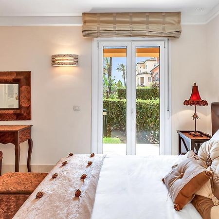 Yolo Spaces - Sotogrande - Puerto Boutique Apartment Eksteriør bilde