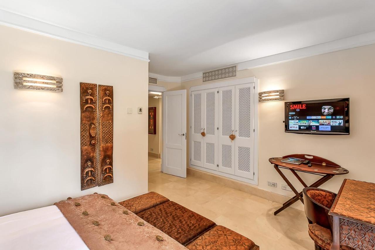 Yolo Spaces - Sotogrande - Puerto Boutique Apartment Eksteriør bilde